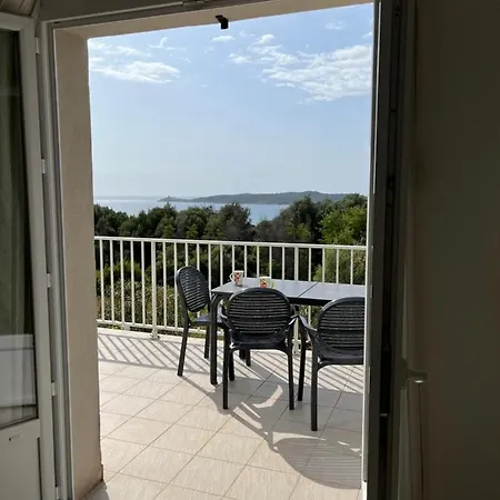 Lägenhet Castugna *