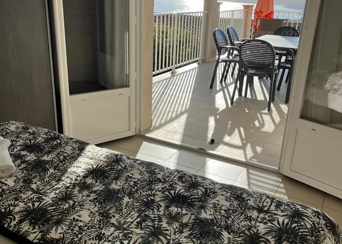 Castugna Appartement *